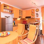Beachfront Pinky Seget Vranjica