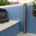 Beachfront Pinky 4*