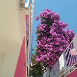 Beachfront Pinky 4* Seget Vranjica