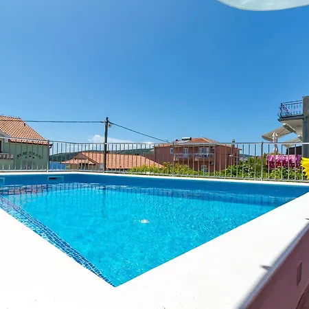 Villa Pinky And Superior Trogir *