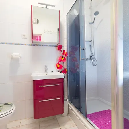 Gasthof Beachfront Pinky