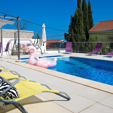 Gasthof Beachfront Pinky Seget Vranjica