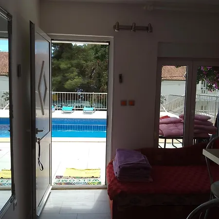 Affittacamere Pinky Perla&villa Superior 20 M Od Mora *
