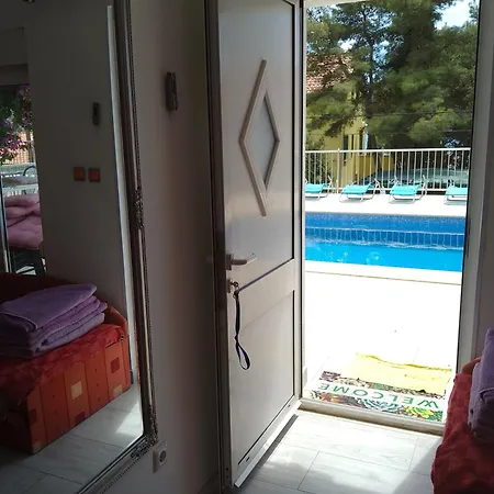 Beachfront Pinky Gasthof