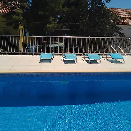 Affittacamere Beachfront Pinky Seget Vranjica